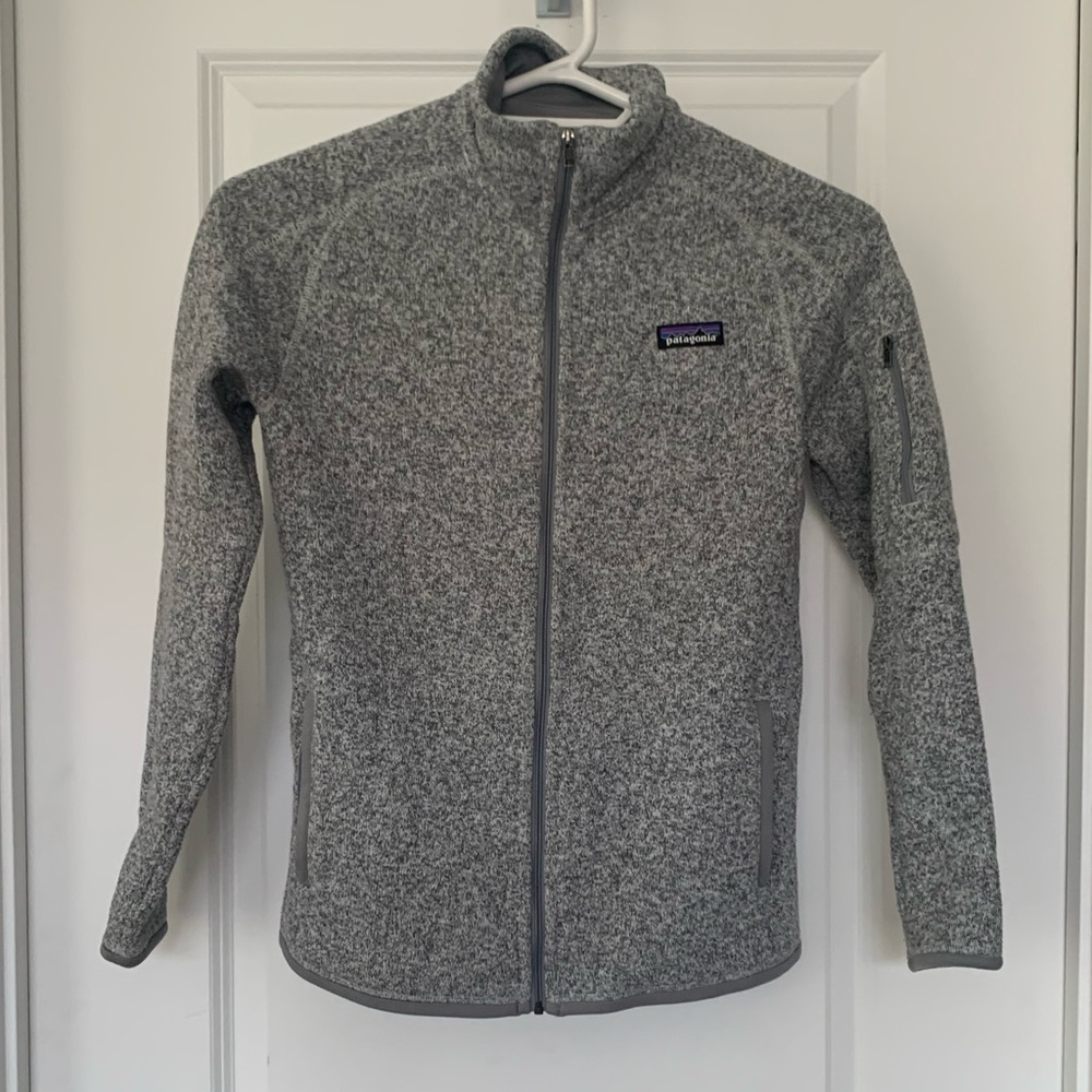 Women’s medium grey Patagonia jacket